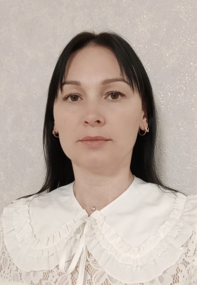 Педагогический работник Кожокарь Елена Владимировна.